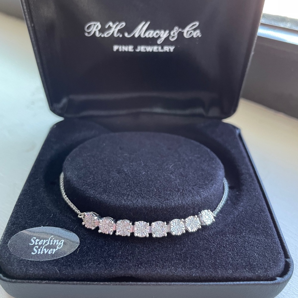 Diamond Cluster Bolo Bracelet